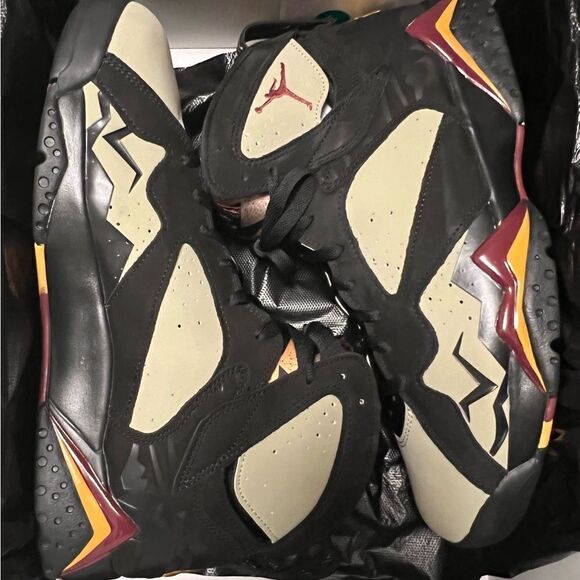 Air Jordan 7 SE Black Olive neutral cherrywood chutney DN9782-001 size 8 - 13 main image 12